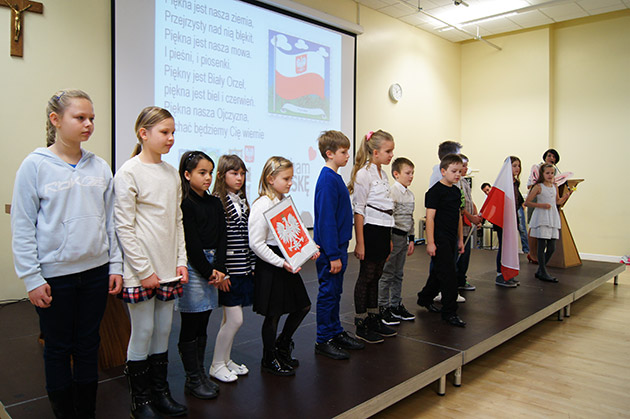 Święto Niepodległości w Polskiej Szkole im. M. Kopernika w Peterborough